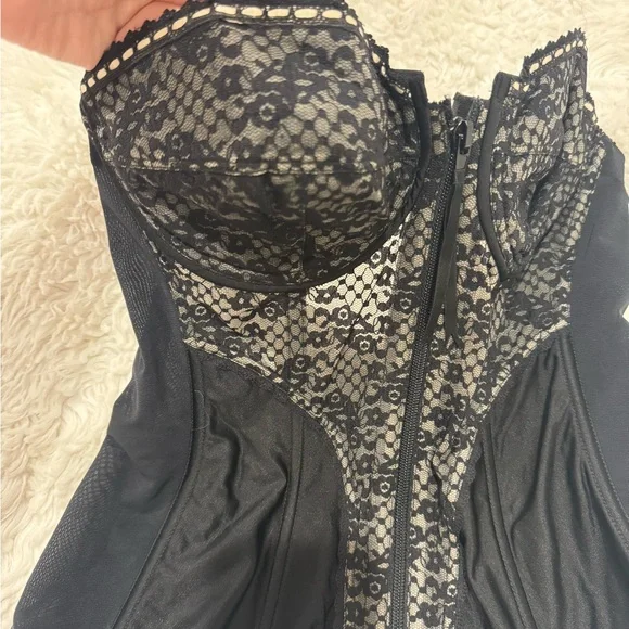 ✨38C Vintage Women ‘s Corset✨